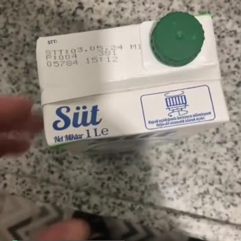 Dost Sütler Tarihi Geçmediği Halde Süt Bozulmuş!