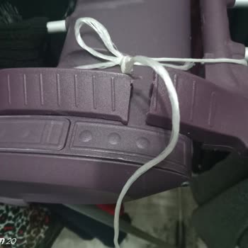 Gazzella Hang N Dry Kanatlı Kurutmalık İki Tarafta Kırıldı