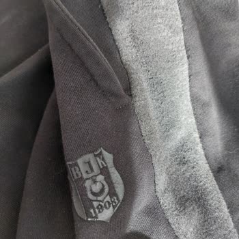 Kartal Yuvası Beşiktaş Store Ürünlerinde Tülermeler