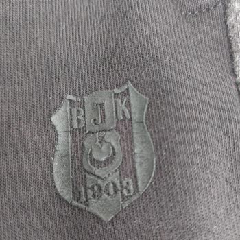 Kartal Yuvası Beşiktaş Store Ürünlerinde Tülermeler