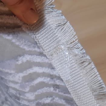 Artemis Halı Özensizliği Ve Aceleciliği