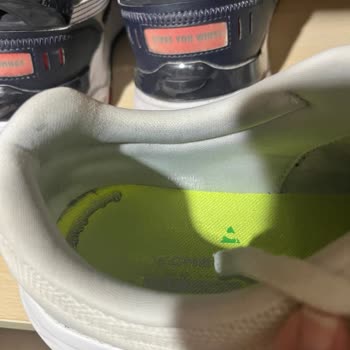 Skechers 2 Ay Olmadan Yırtılan Ayakkabı Hayal Kırıklığı