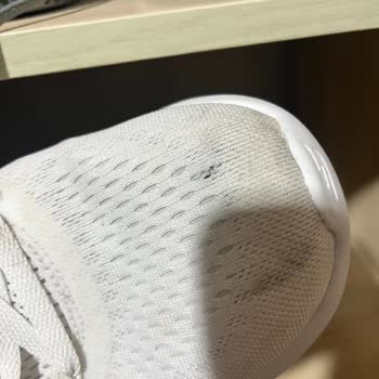Skechers 2 Ay Olmadan Yırtılan Ayakkabı Hayal Kırıklığı