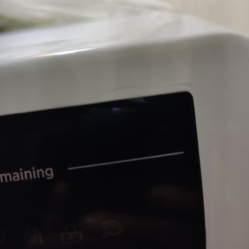 Hoover Kırık Ve Çizik Çamaşır Makinesiyle Yaşanan Mağduriyet