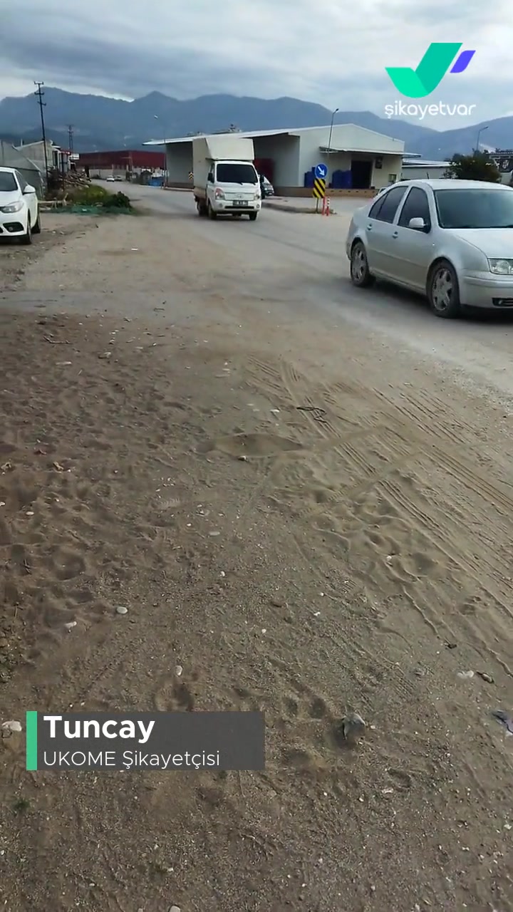 Ukome Hız Kesici Kasis İstiyorum videonun kapak resmi