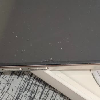 Trendyol'dan Aldığım İphone 15 Pro Max Kutusundan Kırık Çıktı