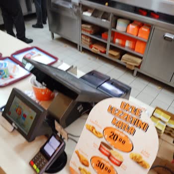 Malatya Park AVM Popeyes Her Şey Yerde...