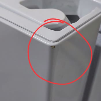 Beko Buzluk Karlanma Yapıyor Ve Gelen Servis Dolaba Hasar Bıraktı