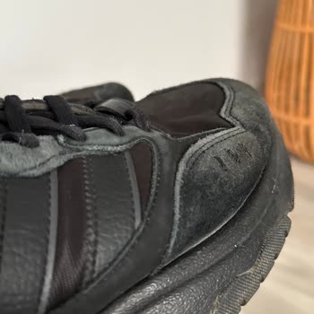 SuperStep Mağazasından Adidas Markalı Alınan Ürün