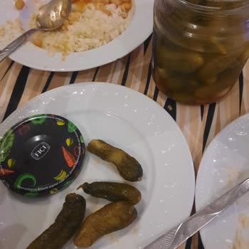 BİM İçin Üretilen Fıçı Markanın Bozuk Turşusu