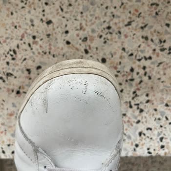 Bir Ayda Parçalanan Lacoste Ayakkabı Hayal Kırıklığı