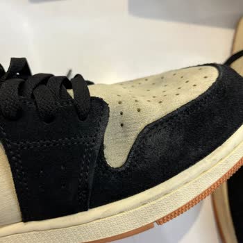 Yeni Nike Ayakkabımda Renk Problemi!