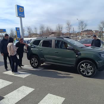 Dacia Yeni Araçta Kusurlar Ve İlgisiz Servis