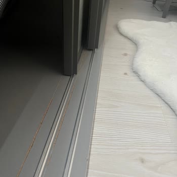 Ridos Mobilya Ridos Pişmanlıktır Kalitesiz Malzeme!