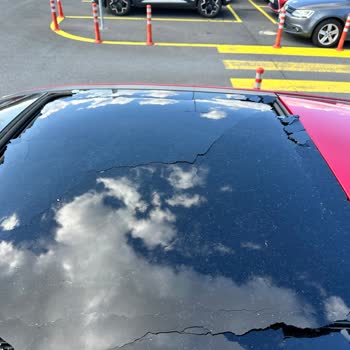 Alfa Romeo Tonale Sunroof Camı Patlaması