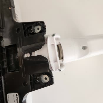 Arçelik Şarjlı Dik Elektrikli Süpürge