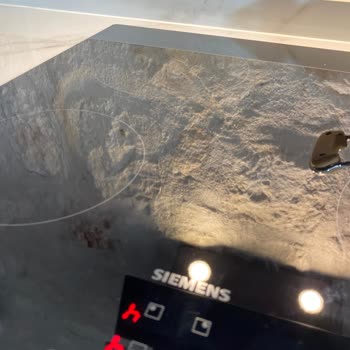 2 Aylık Siemens Ocak Camının Delinmesi