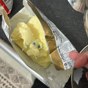 Şok Marketler Şok Marketin Küflü Tereyağ Satması