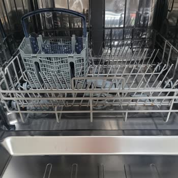 Samsung Bulaşık Makinesi Sepetinin Paslanması