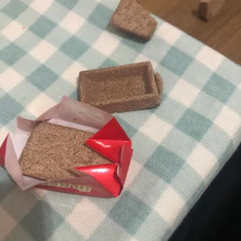 Ülker Marketten Alınan Çikolataların Bozuk Çıkması