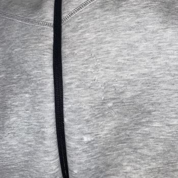 Nike Tech Tüylenme Sorunu