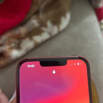 iPhone 13 Teşhir Ürün Olarak Satıldı