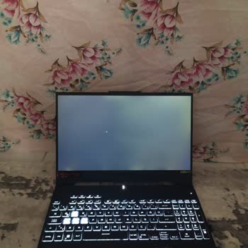 Asus Bilgisayar Teknik Servis, Ürün Kusurlu Olmasına Rağmen Yardımcı Olmadı