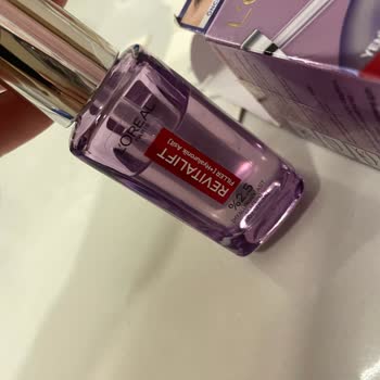 İstanbul Sarıgazi Gratis Loreal Paris Göz Serumu