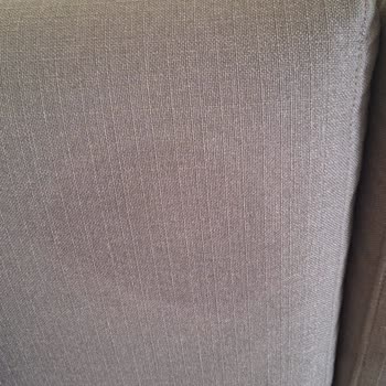 Bellona Palvin Koltuk Takimi Kumaşını Leke Tutması Ve Geçmemesi