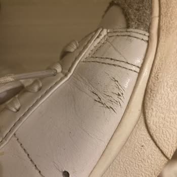 Nike Blazer Deri Dökülmesi