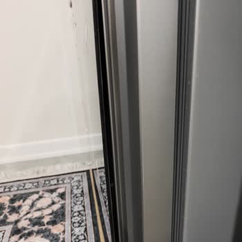 Arçelik No Frost Buzdolabımın Camı Ayrılıyor