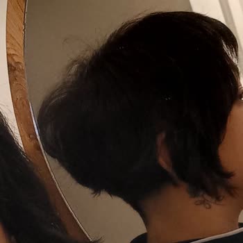 Galatalı Berber Korkunç Saç Kesimi