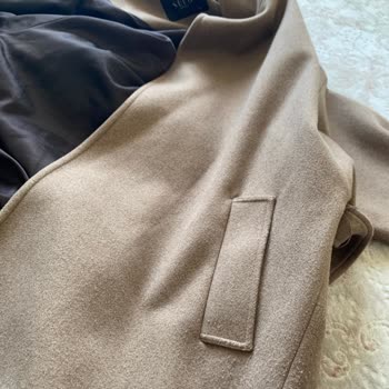 Suud Collection Markalı Kabanın Kısa Sürede Tüylenme Sorunu