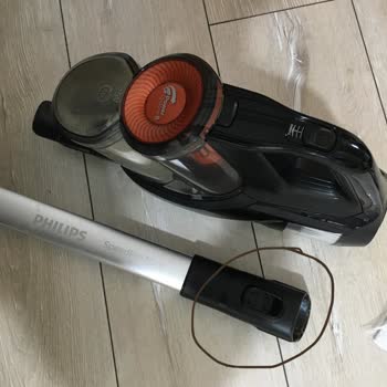 Philips Dikey Süpürge Bağlantı Düğmeleri Sorunu
