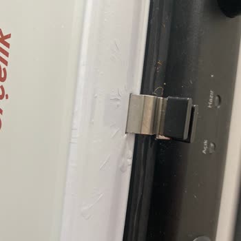 Arçelik Tost Makinesinin Seramiği Attı