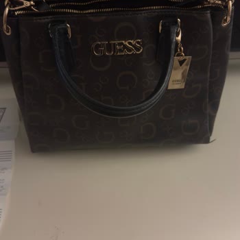 Guess Mağazalarında Müşteri Hizmetleri Gibi Bir Kurumu Yok