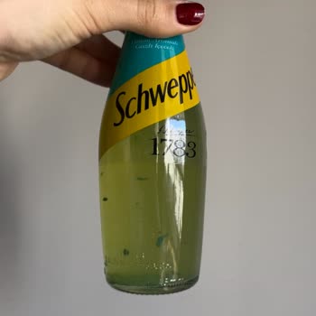 Schweppes Bitter Lemon İçinden Yosunumsu Maddeler Çıktı