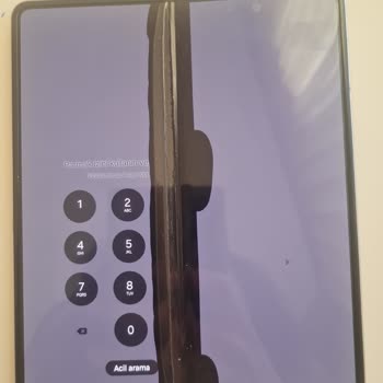 Samsung Galaxy Z Fold 3 İç Ekran Arızası