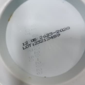 Morfose Wax S. K. T. Tarihi Geçmiş Ama Yeni Tarih Basılmış...