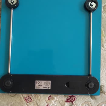 Arzum Baskül Ayağı Kırık Parçası Bulunmuyor!