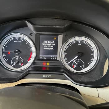Skoda Aracı Daima P Konumunda Terk Edin