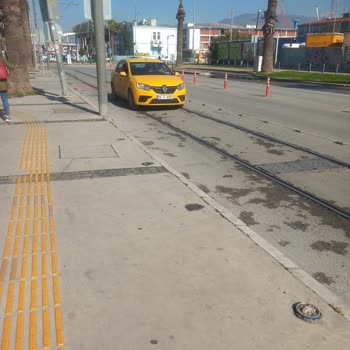 Taksiciler Odası 35 T 6974 Plakalı Taksi Hakkında