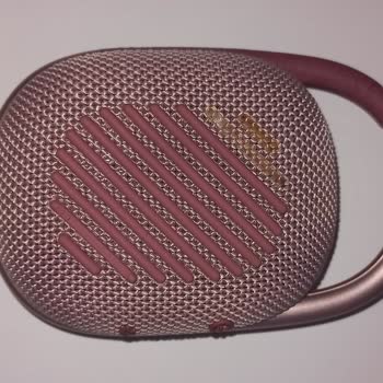 JBL Clip 4 Hoparlör Düşen Kauçukları