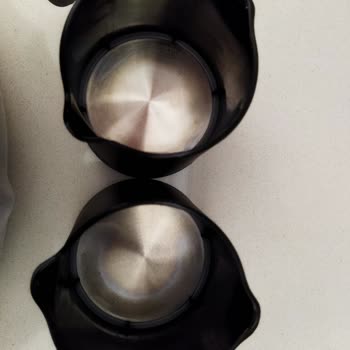 Arzum Okka Minio Duo Cezvenin Çelik Kısmı İlk Kullanımda Renk Değiştir