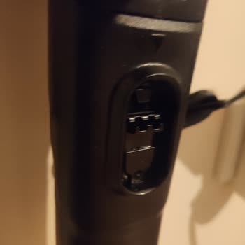 PHILIPS Ev Aletleri Pişmanlık, Philips 7043 1 Kullanımda Kırıldı.