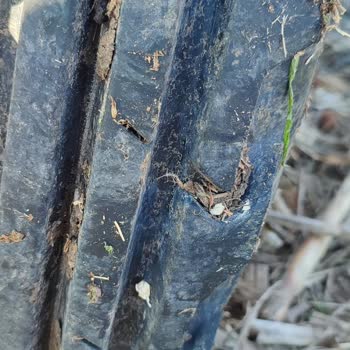 Yeni Traktörümün Lassa Lastikleri Sürekli Patlıyor