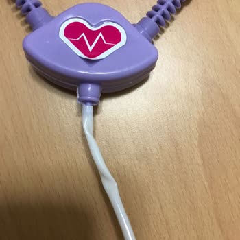 Mega Oyuncak Mucize Doktor Seti Kötü Plastik Hemen Kırıldı