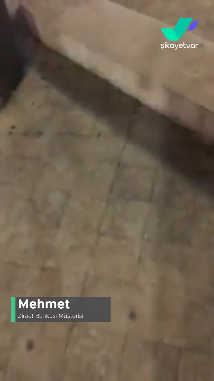 Ziraat Bankası'nın İzmit'te ATM'si Yok! videonun kapak resmi