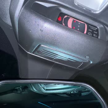 Peugeot Sıfır Km 3008 Su Alıyor Ve Kimse Arkasında Durmuyor