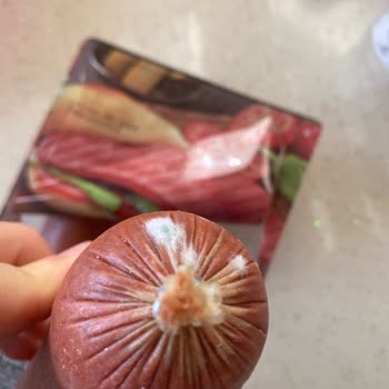 Namet Sucuk Küflü Çıktı